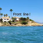 Beachfront Villa *