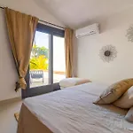 Beachfront فيلة