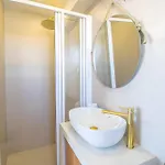 Beachfront إِستيبونا