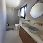 Beachfront * إِستيبونا