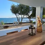 Vila Beachfront