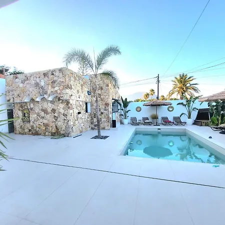 Villa Beachfront Estepona