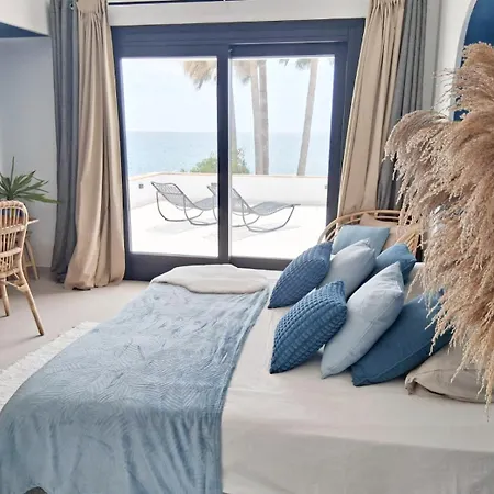 Villa Beachfront *
