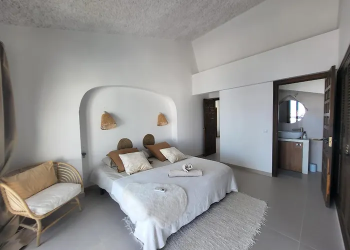 Beachfront Villa Estepona