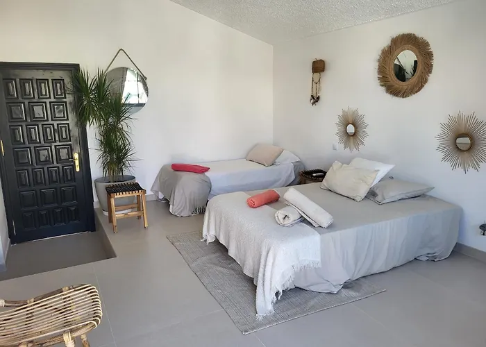 Villa Beachfront Estepona